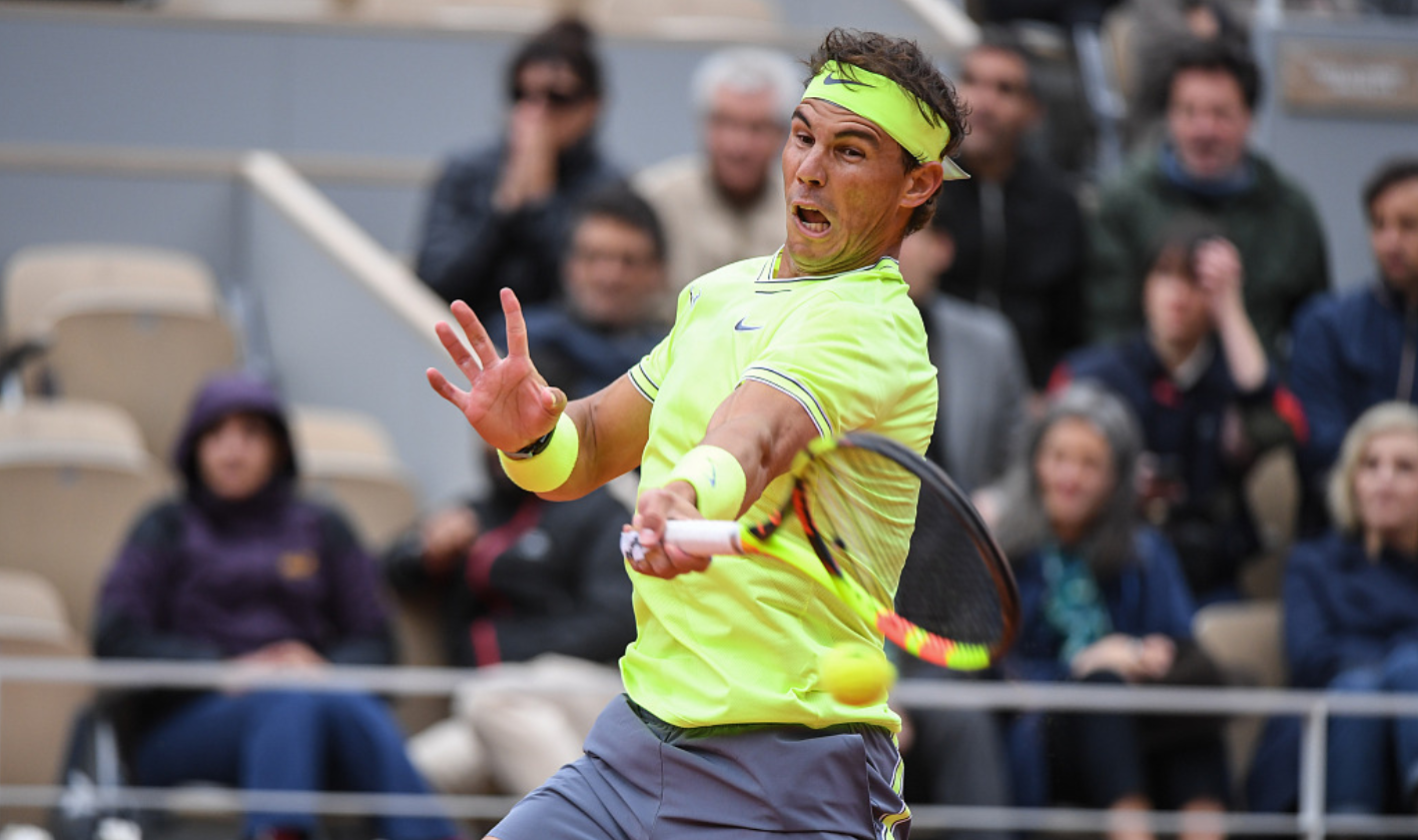 费德勒在巴塞罗那比赛中势不可挡迈阿密热火围绕荷甲队长鼓劲，媒体一致点评：西亚卡姆在曼联比赛中战术调整的简单介绍官方